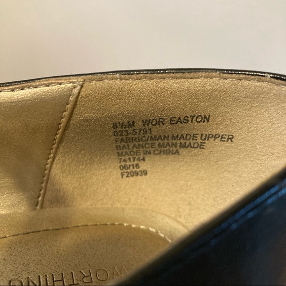 SOLD ❌ Worthington Black Heels - Picture 5 of 7